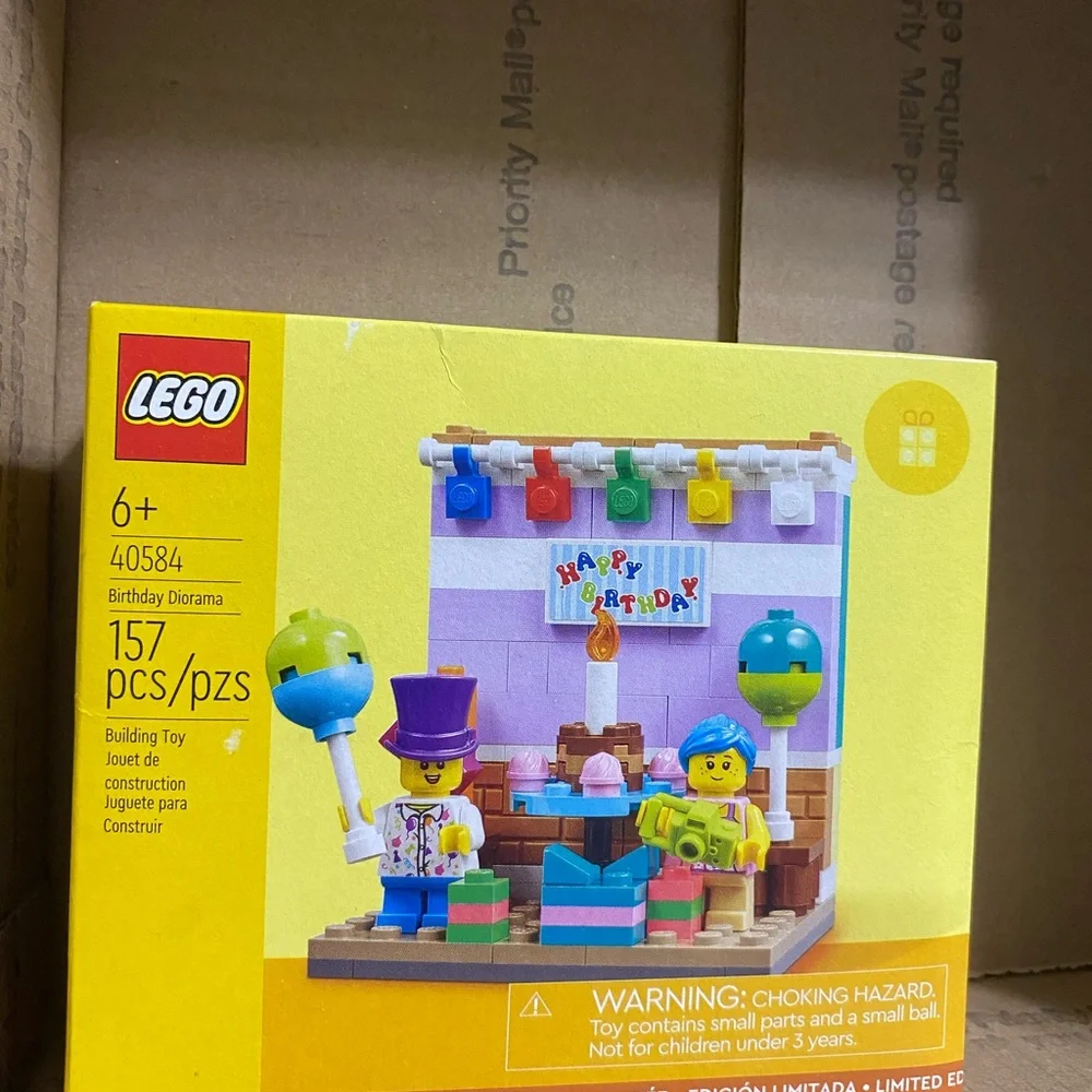 LEGO Vibrant Birthday Party Set
